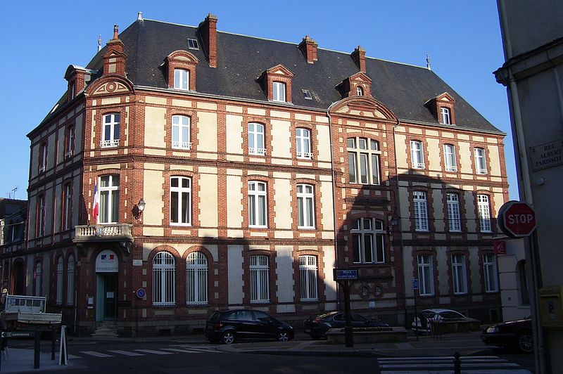 La sous-préfecture de Bernay a rouvert ses portes - Eplaque